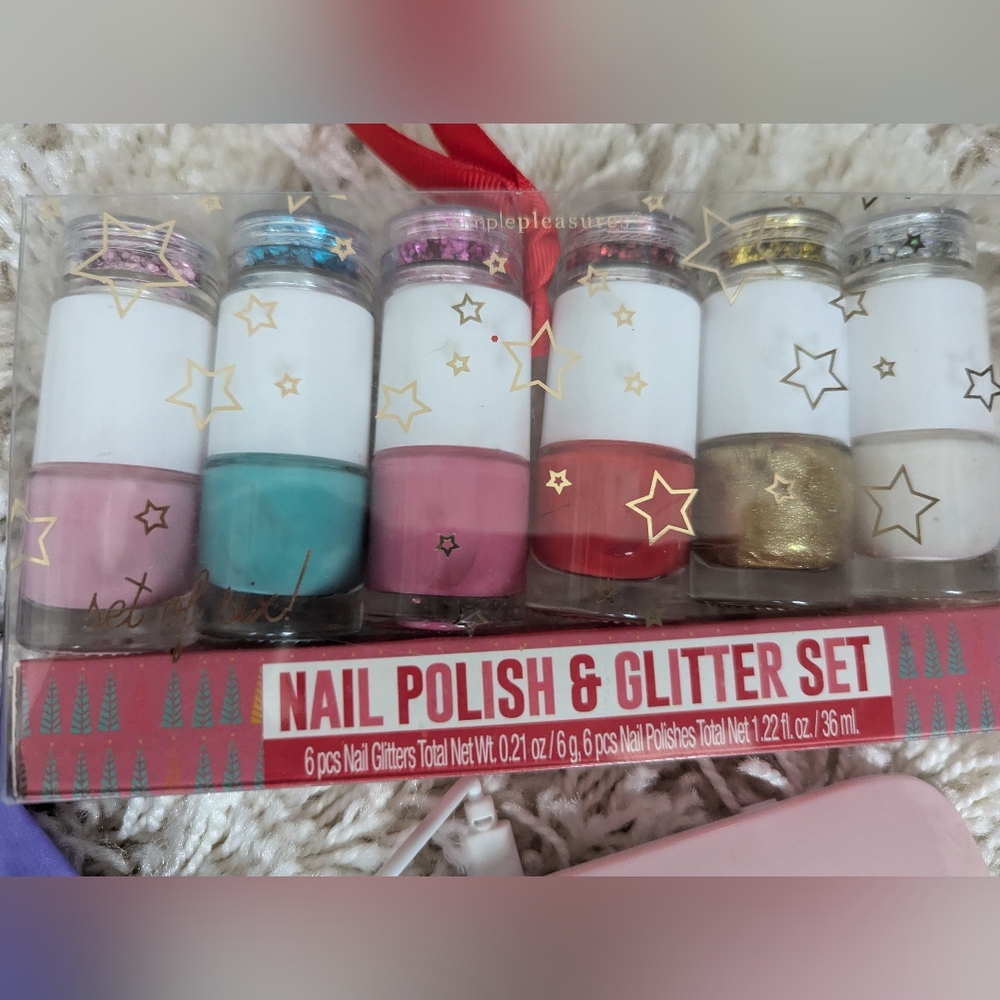 Nail kit - Picture 2 of 8